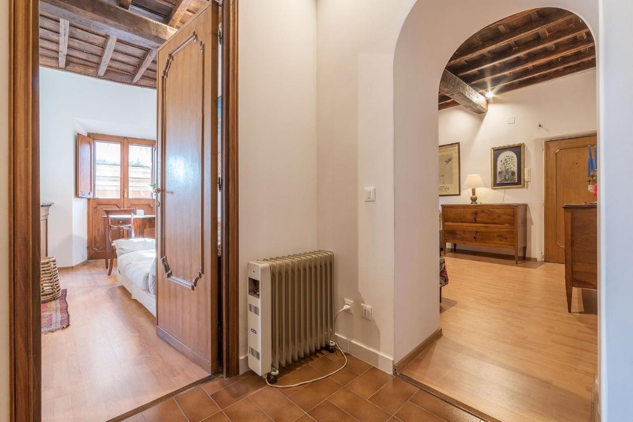 Montecitorio & Pantheon Stylish Flat Apartment Rome Exterior photo